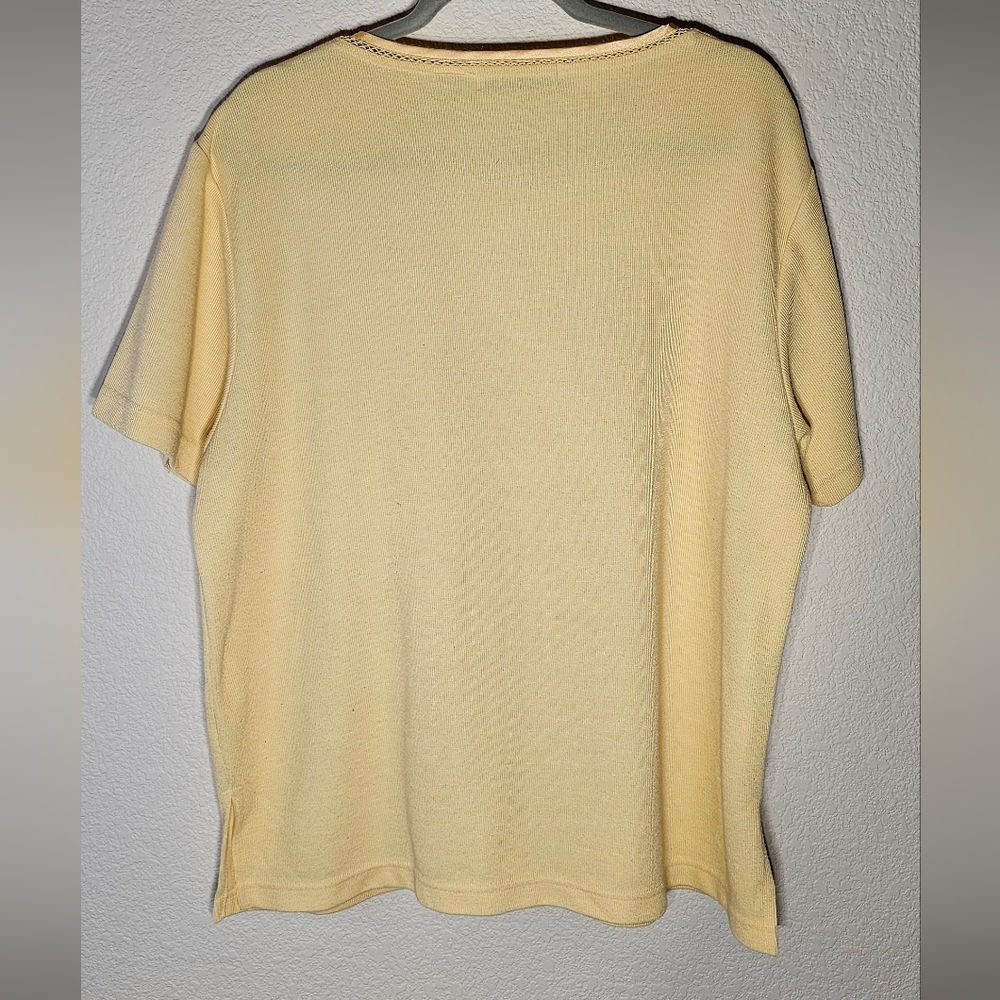 Carolyn Taylor Women's XL Top Yellow Essentials Acrylic Short Sleeve Shirt - Picture 3 of 6